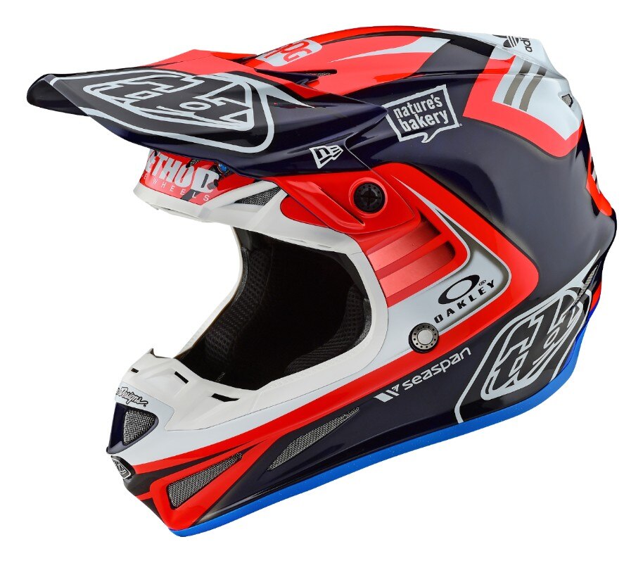 Troy Lee presenta i nuovi caschi moto Spring 2020