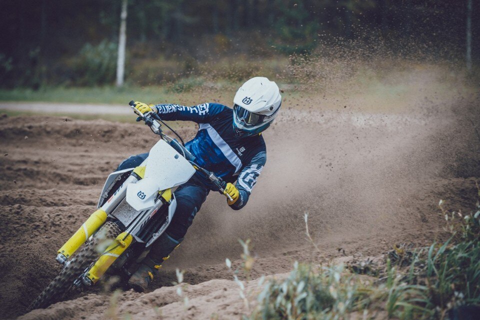 Nuova collezione abbigliamento tecnico Husqvarna 2021