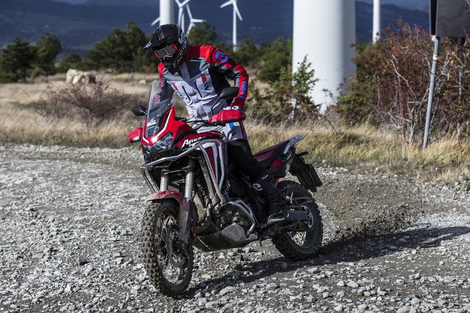 Eleveit Mud Maxi, per chi ama viaggiare on-off  Eleveit Mud Maxi, per chi ama viaggiare on-off