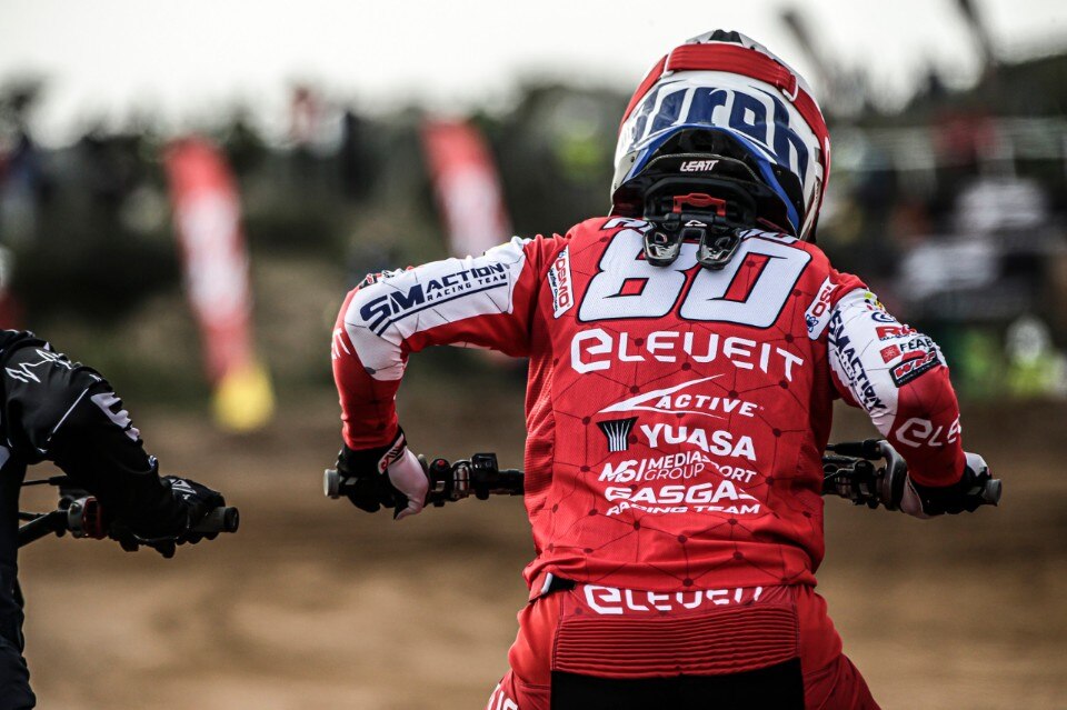 X-Treme 2022, il nuovo completo Eleveit per l'off road