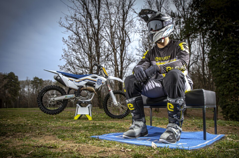 Eleveit presenta il nuovo abbigliamento offroad X-Legend e X-Treme