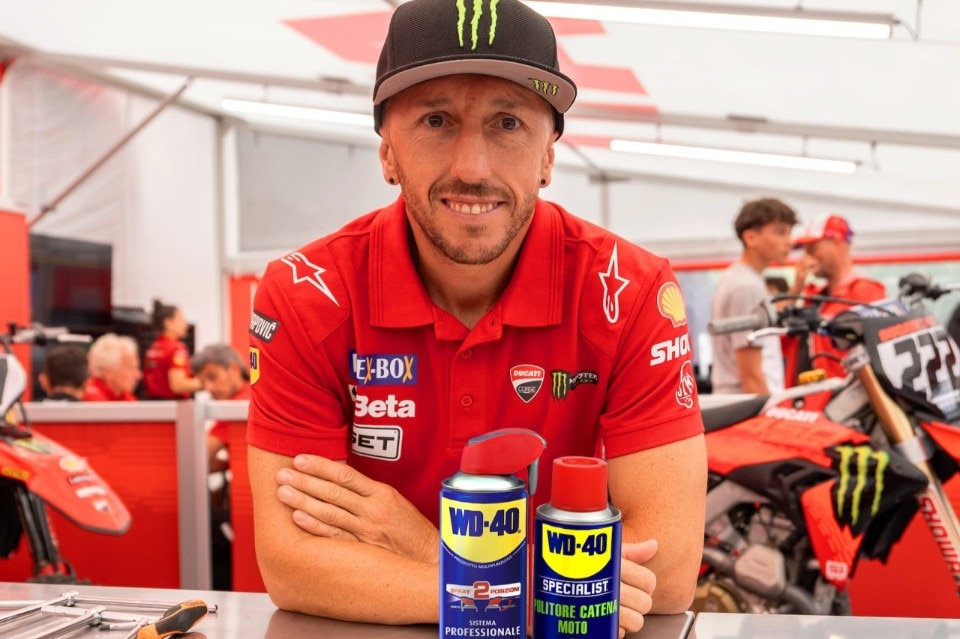 Ad EICMA si festeggiano i 25 anni di WD-40 in Italia