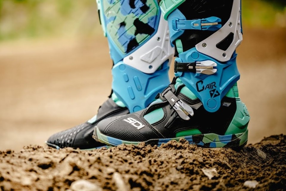 Sidi presenta il nuovo stivale Crossair X 2025