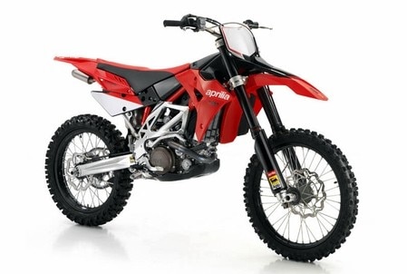 Novità a Colonia. Aprilia MXV 4.5 2009