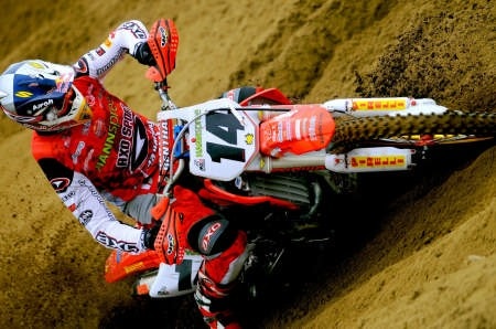 Arrivano i rinforzi. Kevin in rosso