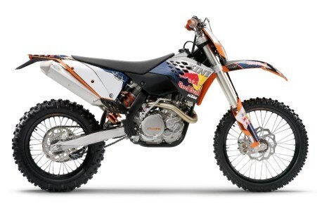 KTM EXC Champions' Edition. Una serie speciale firmata da Heinz Kinigadner