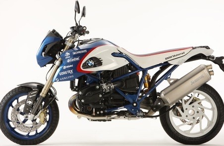 BMW HP2 Megamoto Pikes Peak Edition. Serie limitata ... ma solo per il Giappone