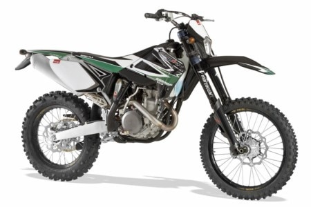 Novità Rieju 2010. Arrivano le Marathon 250R e 450R