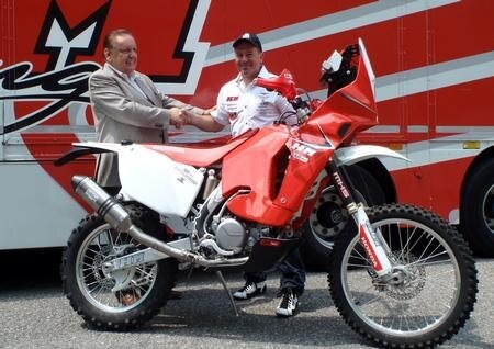 Honda HM CRE F450X AR12. Stretto l'accordo tra Jordi Arcarons e Honda HM