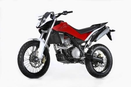 Anteprima Salone di Parigi. Husqvarna Concept Strada