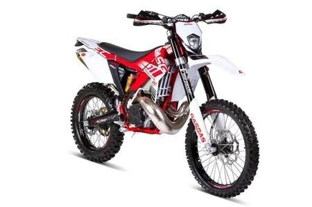 Gasgas 2012. Inizia la produzione delle nuove enduro