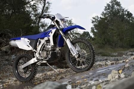 Yamaha WR450F nelle Motocavalcate.  Domenica 29 aprile 1a tappa a Fabbrica di Peccioli (PI)
