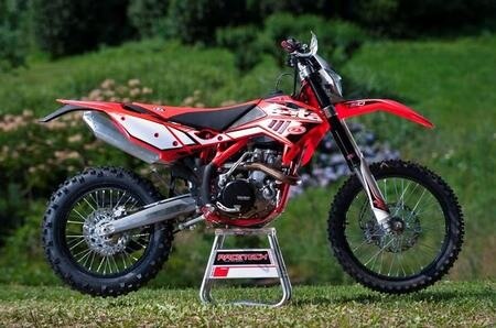 Beta moto dell'anno in America. La RR 450 è moto enduro dell'anno per Motousa.com