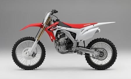 Comunicato Honda Italia. RedMoto distribuirà la gamma offroad CRF