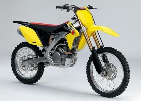 Promozione Suzuki Valenti. RM-Z 250 e RM-Z 450 in offerta