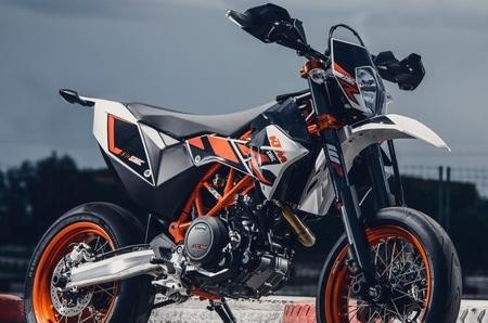 Richiamo KTM. Interessati alcuni modelli LC4
