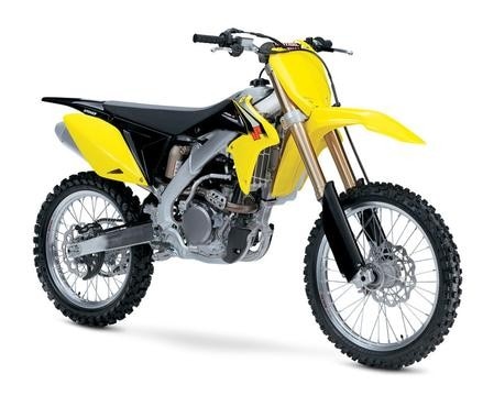 Suzuki RM-Z 250 e 450 2016. Arriva Kayaba