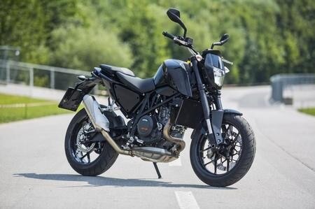 Anteprima EICMA. KTM 690 Duke 2016