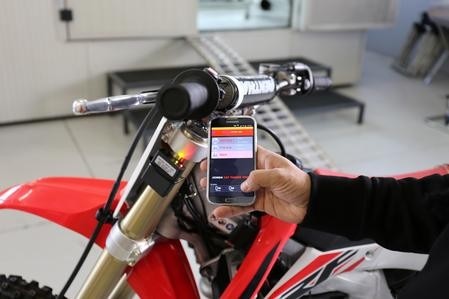Athena WiFi-COM2. Pura tecnologia in collaborazione con Honda