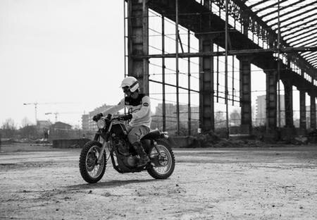 Deus Swank Rally. Yamaha sponsor ufficiale