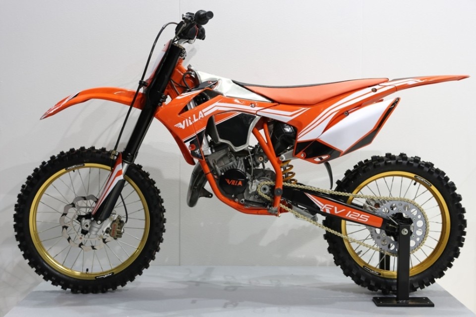 Moto Villa FV 125, quando il passato è futuro  Moto Villa FV 125, quando il passato è futuro