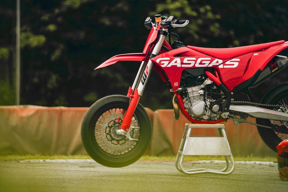 GASGAS lancia il progetto Supermoto su base MC 450F