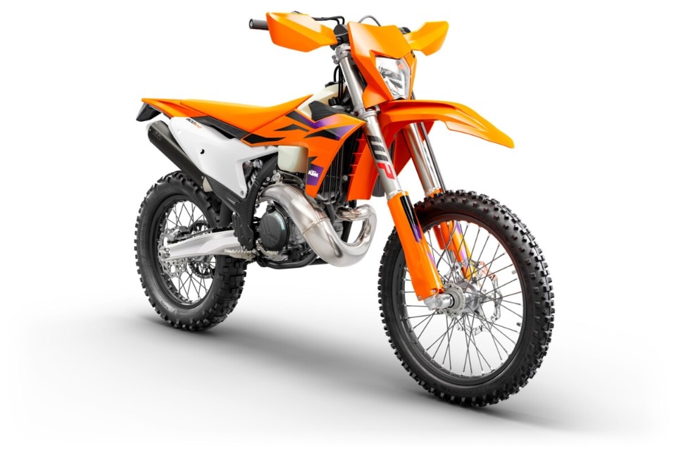 KTM EXC 2024 presentate le versioni Six Days Xoffroad