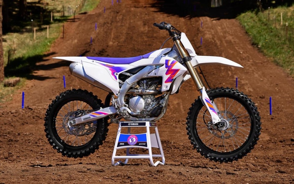 Yamaha festeggia i 50 anni della YZ con il lancio della nuova YZ250F 2024