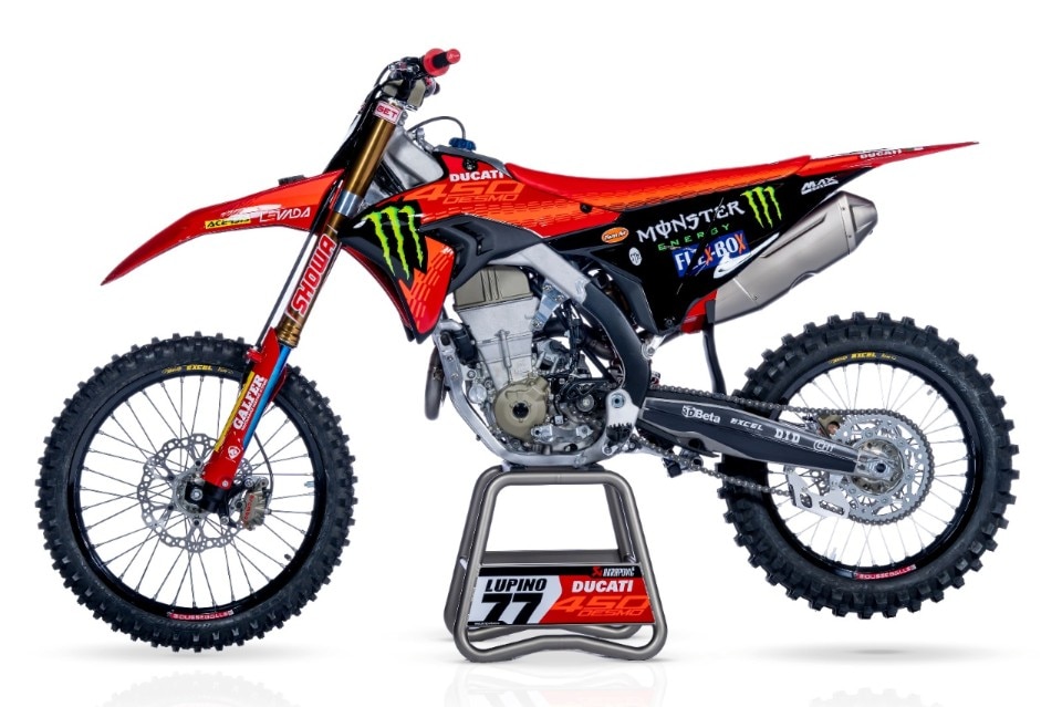 Ecco (finalmente) la Ducati Desmo450 MX!