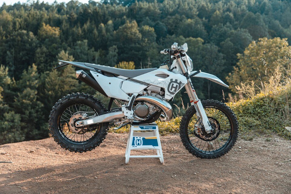 Husqvarna presenta la gamma Enduro Pro 2025