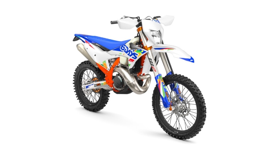 KTM presenta le EXC 6DAYS 2026