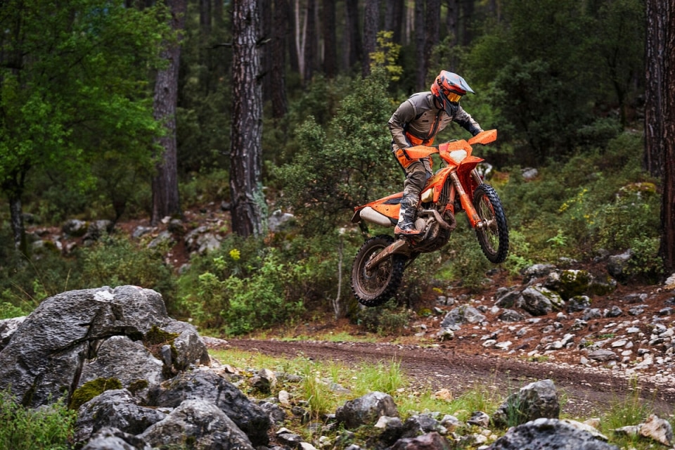 KTM conferma anche a dicembre le promozioni sulla gamma enduro 2024 e 2025