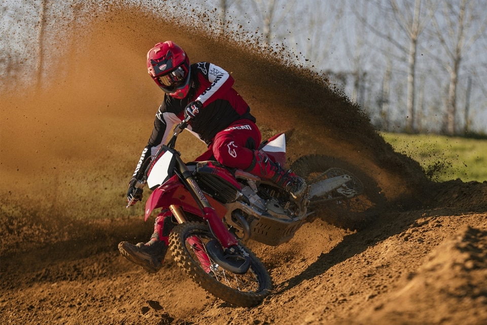 Ducati presenta la Desmo450 MX Factory