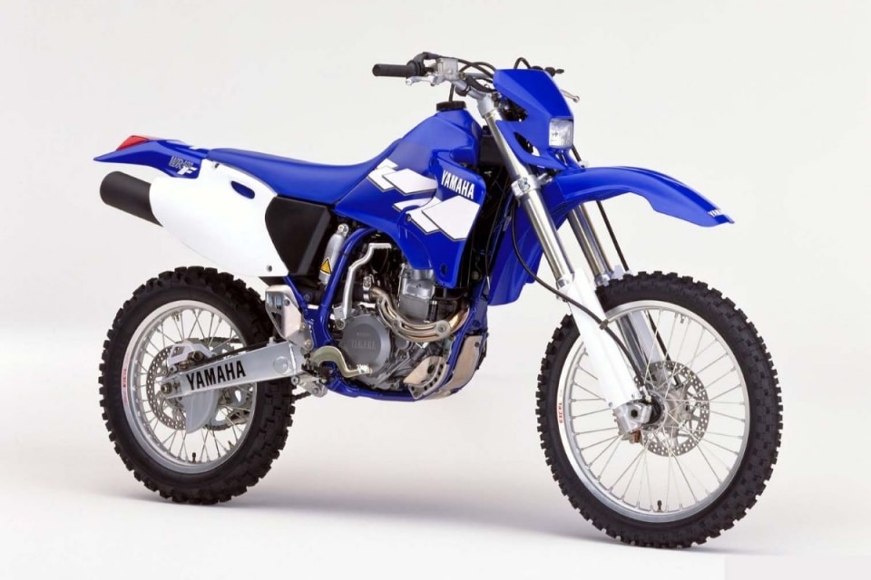 Come eravamo: Honda XR400R vs Yamaha WR400F