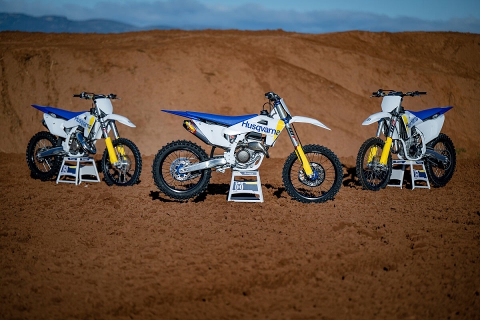 Husqvarna presenta la gamma Motocross 2027: l'evoluzione del bianco (svedese)