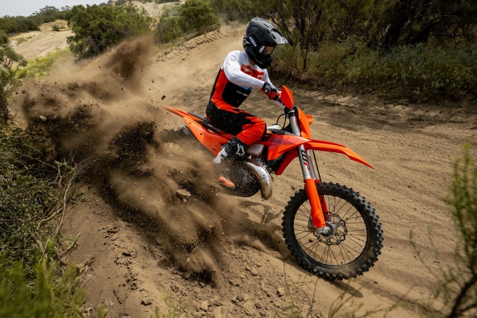KTM XC e XC-F 2027: l'evoluzione delle Cross Country "Ready to Race"