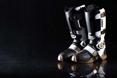 Un genio ai piedi. Stivale Scott Genius MX