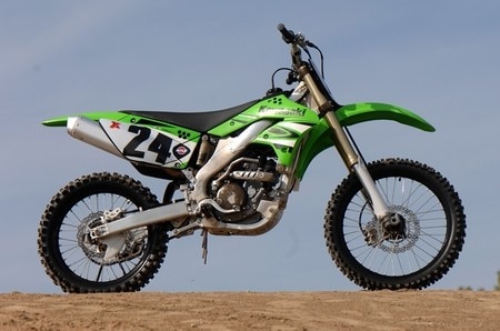 Kawasaki KX 250F 2008. Nero e non solo