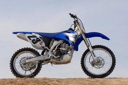 Yamaha YZ 250F 2008. La forza del silenzio