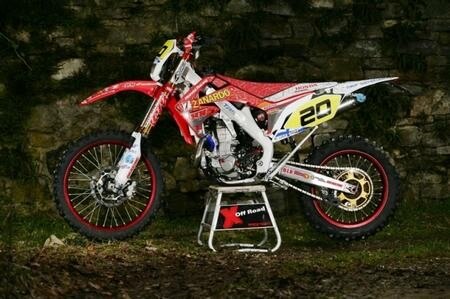 HM Honda CRE 480 Jolly Racing. Il biondo e la rossa