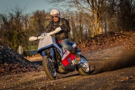 Deus Cub Cubed. La potenza elevata al cubo