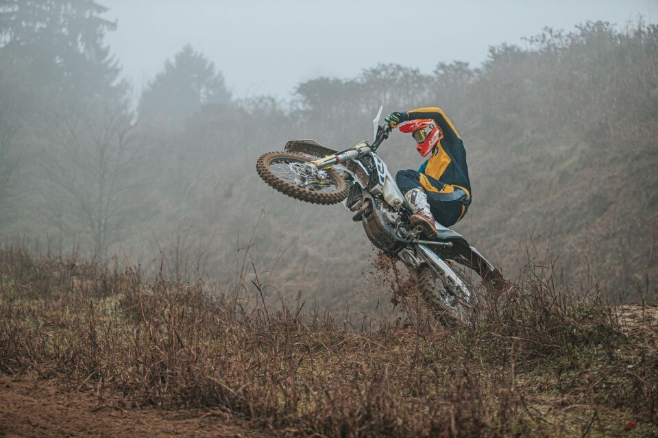 Enduro 250 4T: la comparativa Honda - Husqvarna - KTM