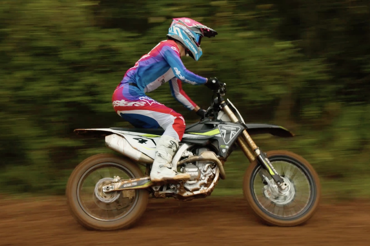 TRIUMPH TF 450-RC Edition: la quadratura del cerchio TRIUMPH TF 450-RC Edition: la quadratura del cerchio